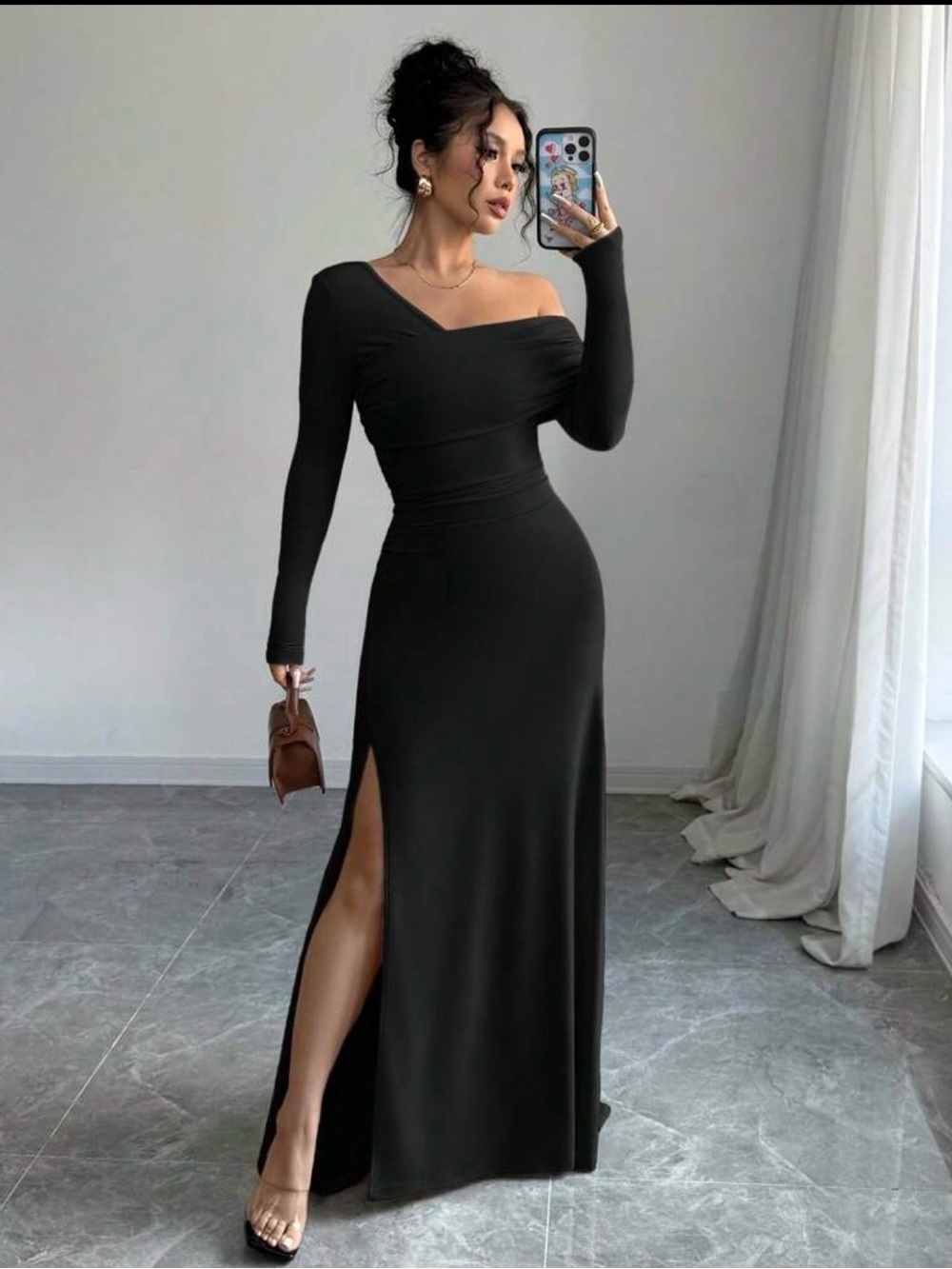 Elegant Black One-Shoulder Long Sleeve Maxi Dress